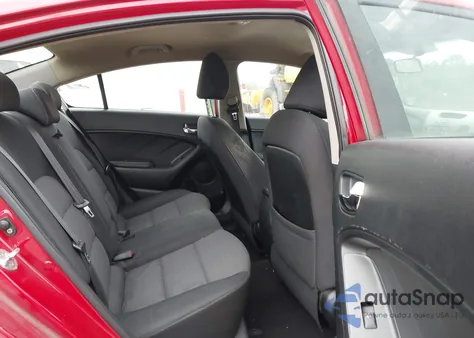 2016 Kia Forte Lx z USA, uszkodzony, nr VIN KNAFX4A61G5479622